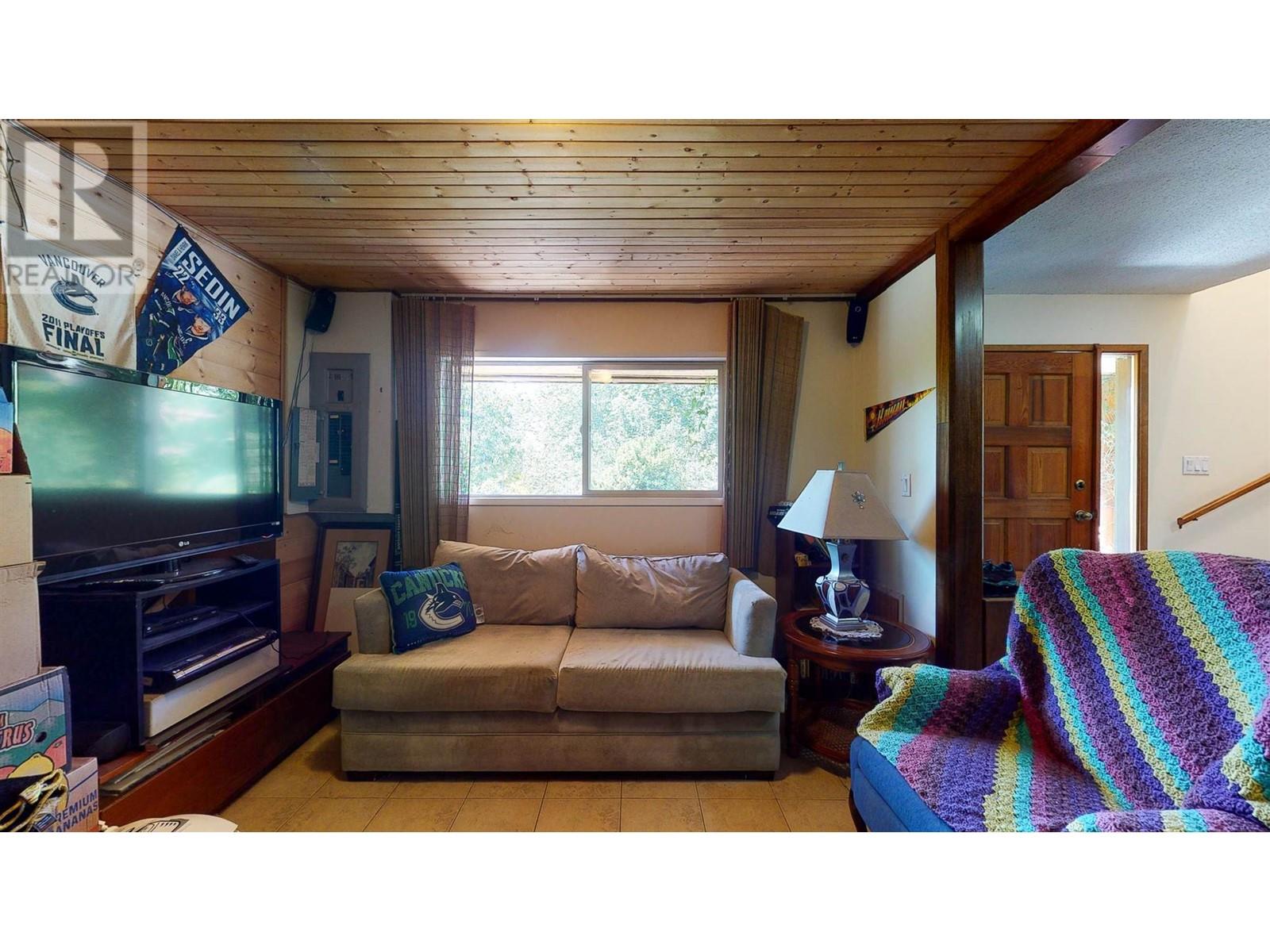 4222 IRVINES LANDING ROAD, Garden Bay