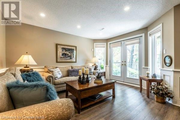 Photo 36 of 2099 Blacksmith Lane, Oakville ON