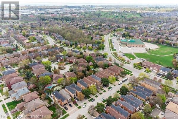 Photo 49 of 2099 Blacksmith Lane, Oakville ON