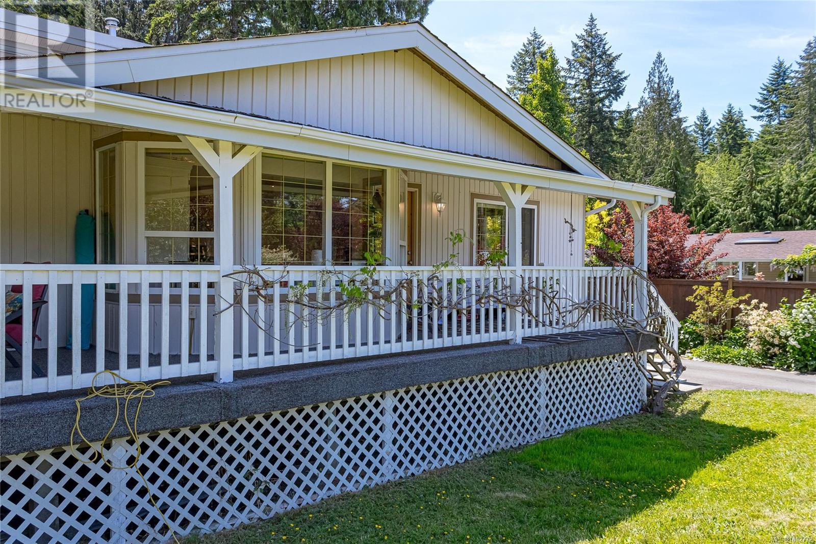 Photo 14 of 2380 Fowler Rd, Qualicum Beach BC