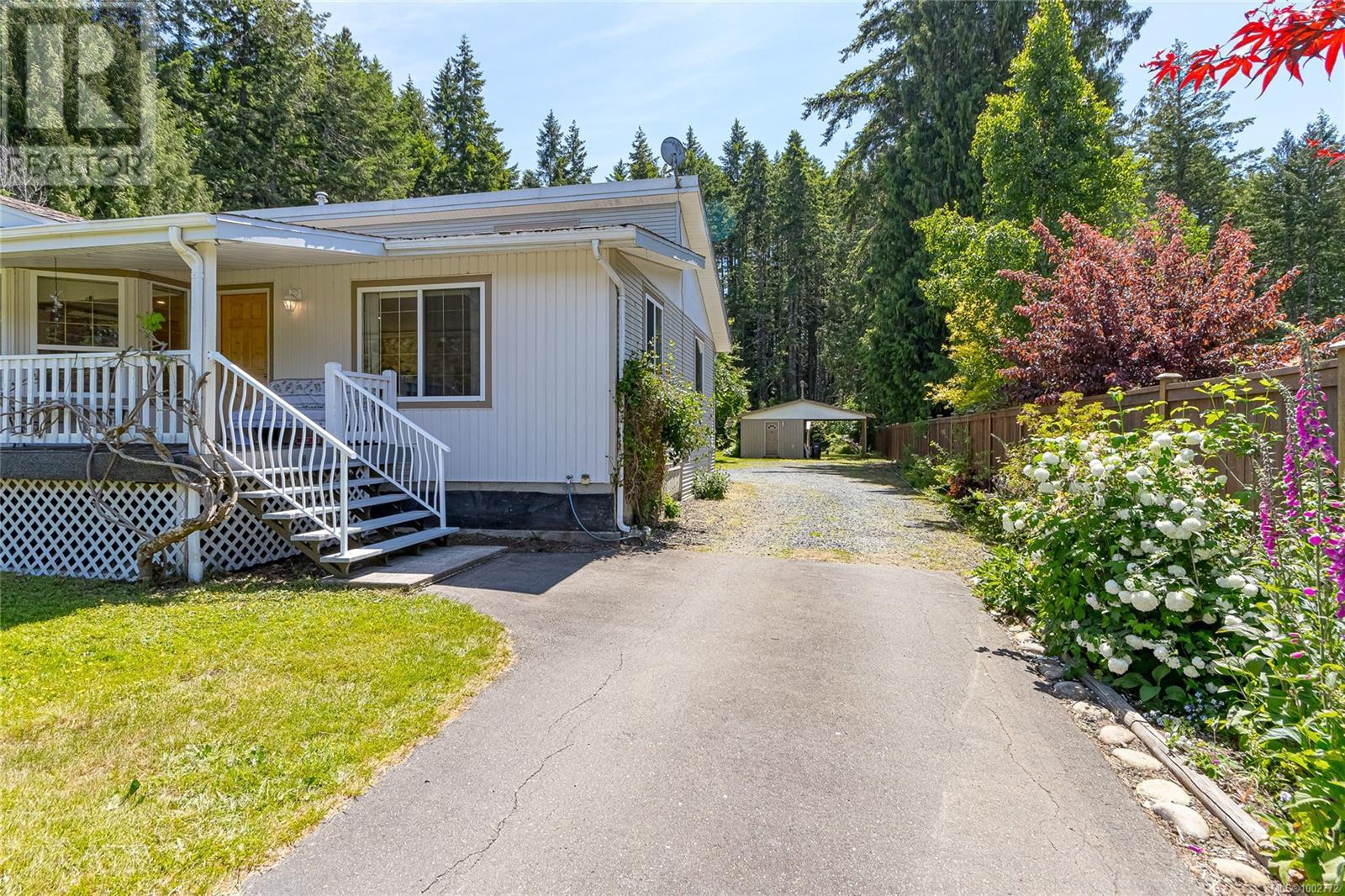 Photo 15 of 2380 Fowler Rd, Qualicum Beach BC