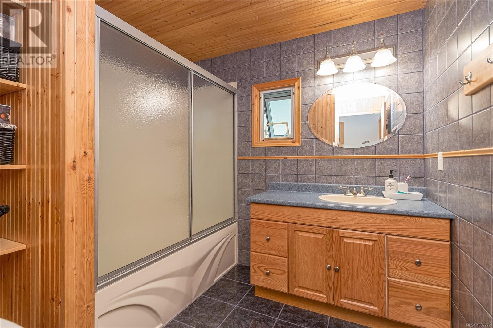 Photo 36 of 2380 Fowler Rd, Qualicum Beach BC