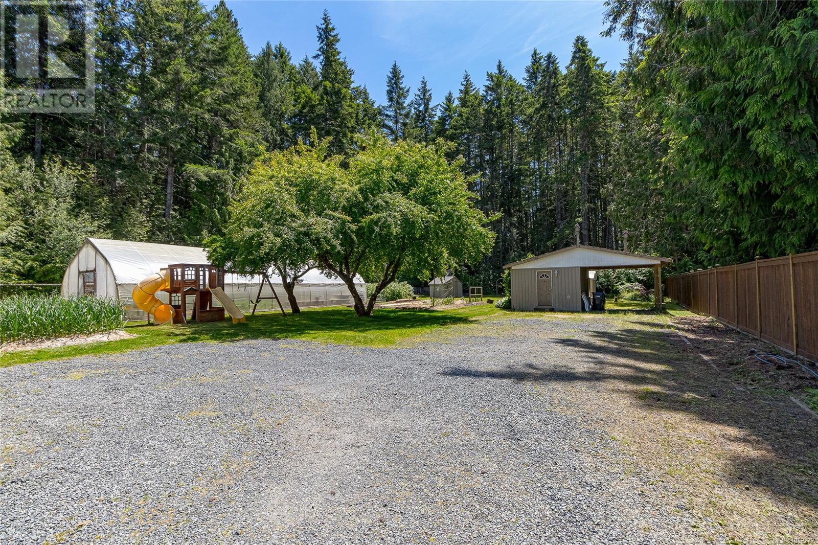 Photo 9 of 2380 Fowler Rd, Qualicum Beach BC