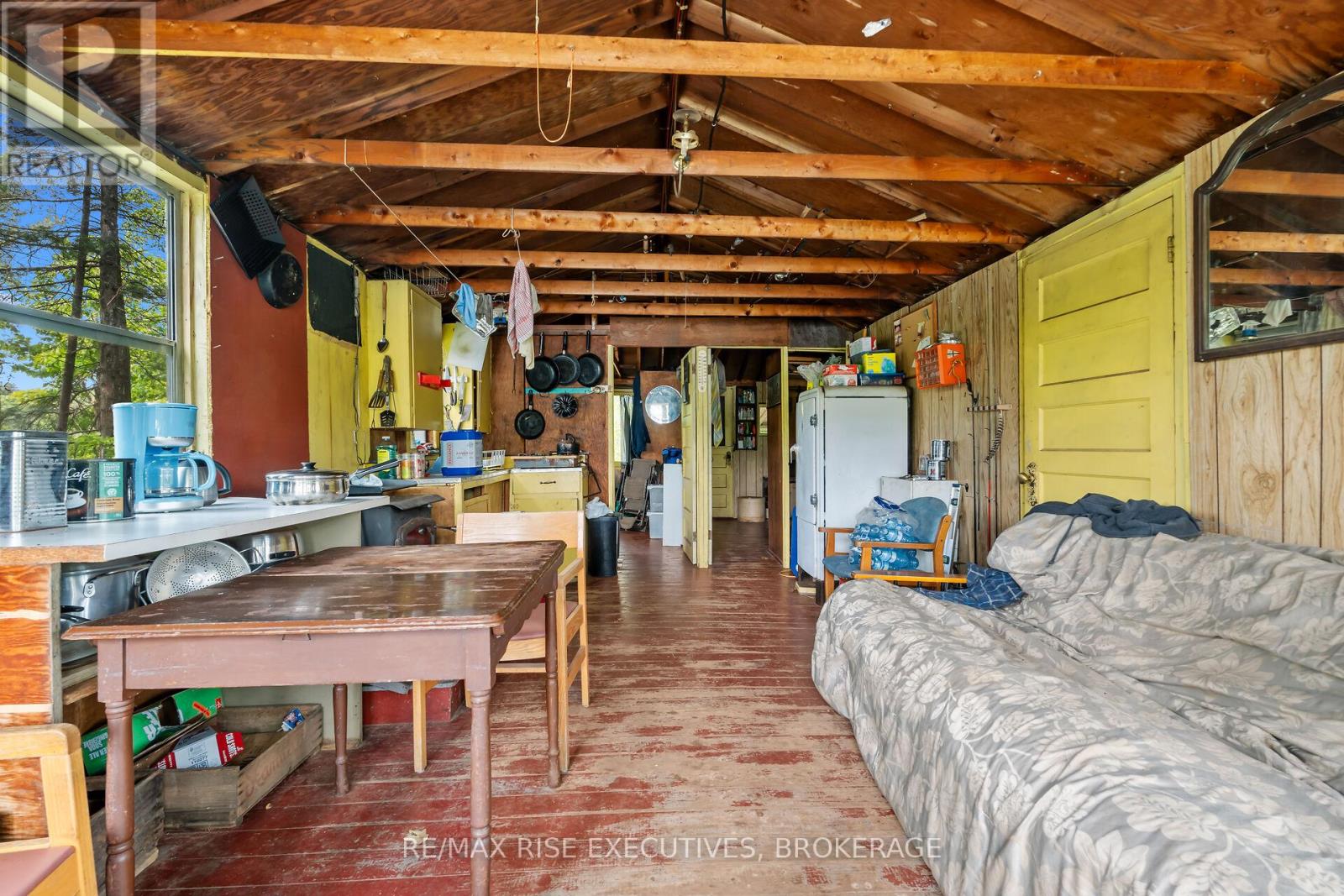 Photo 29 of 252 Dean Island Road, Rideau Lakes ON