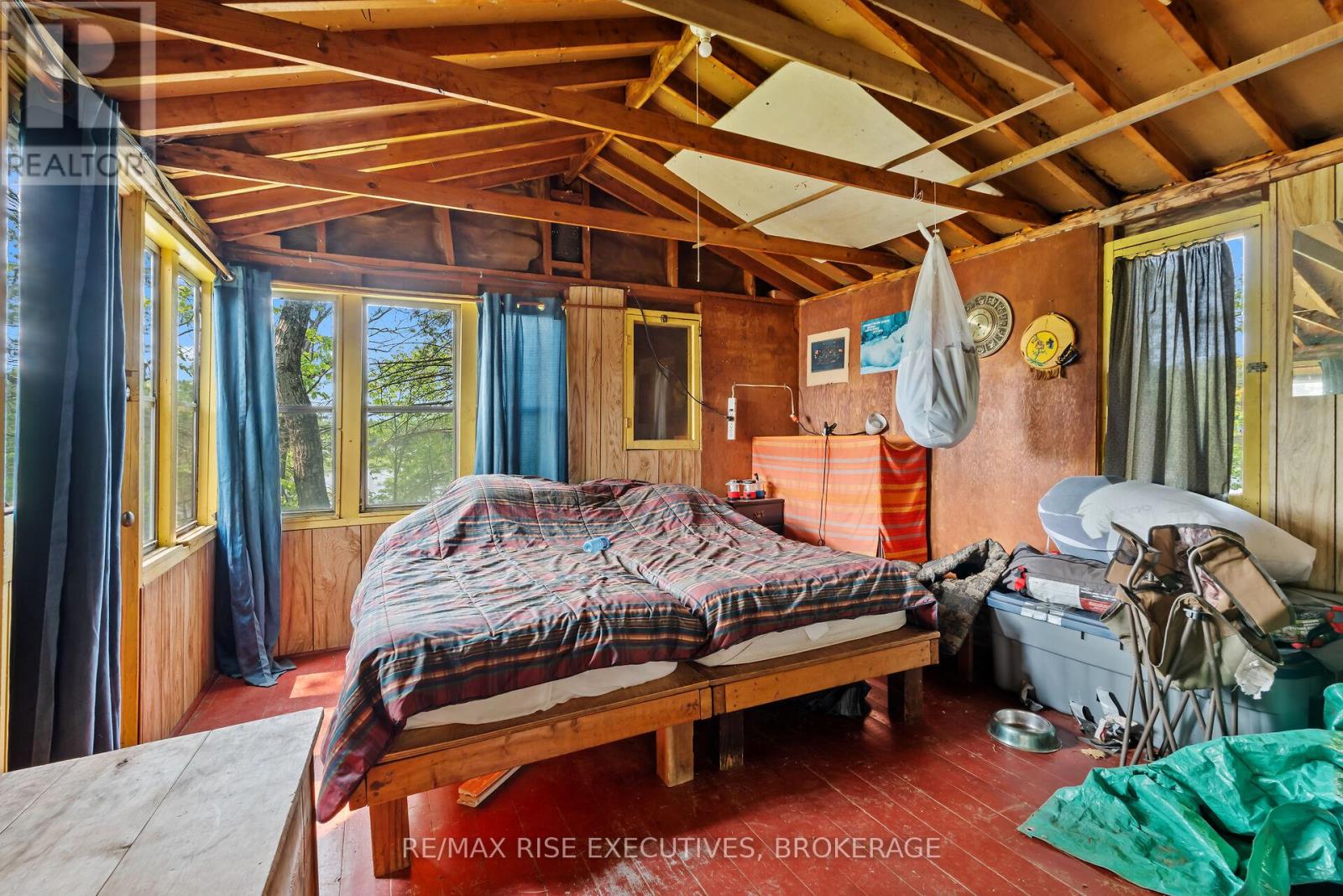 Photo 24 of 252 Dean Island Road, Rideau Lakes ON