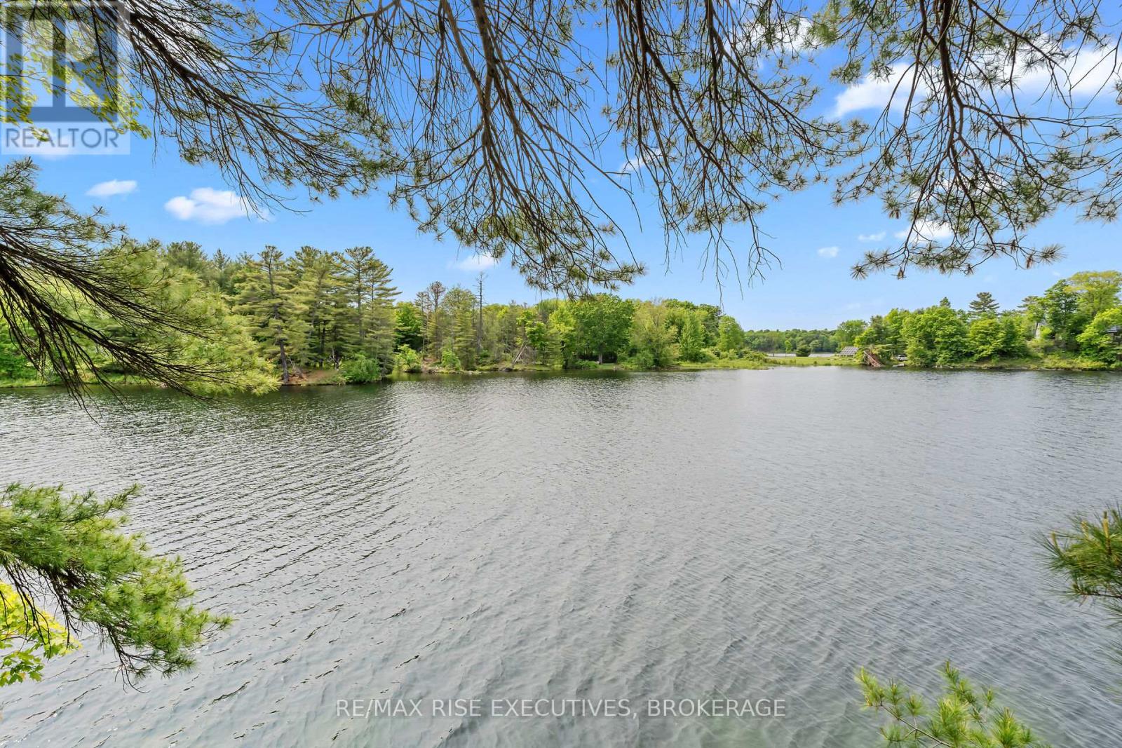 Photo 50 of 252 Dean Island Road, Rideau Lakes ON