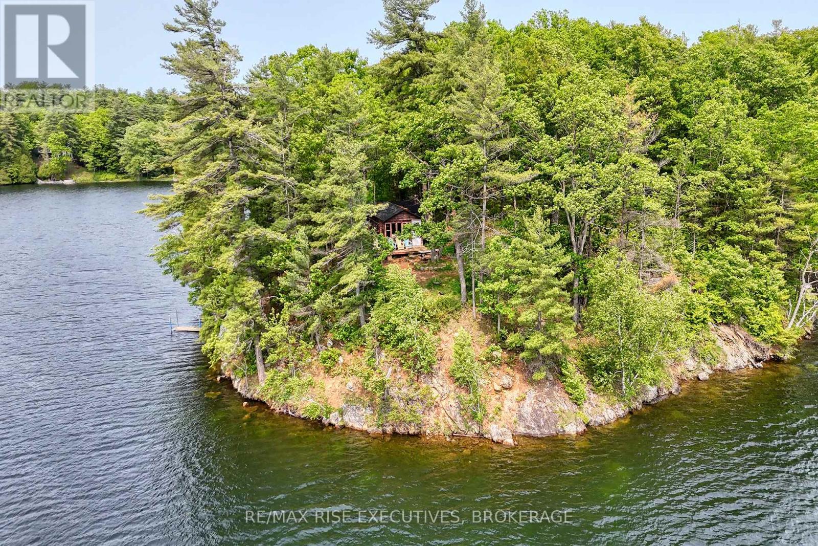 Photo 37 of 252 Dean Island Road, Rideau Lakes ON