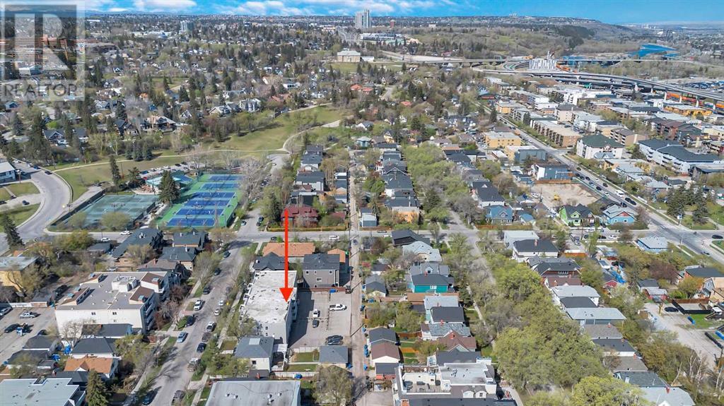 Single Family House for Sale in    Avenue SW Sunalta Calgary 