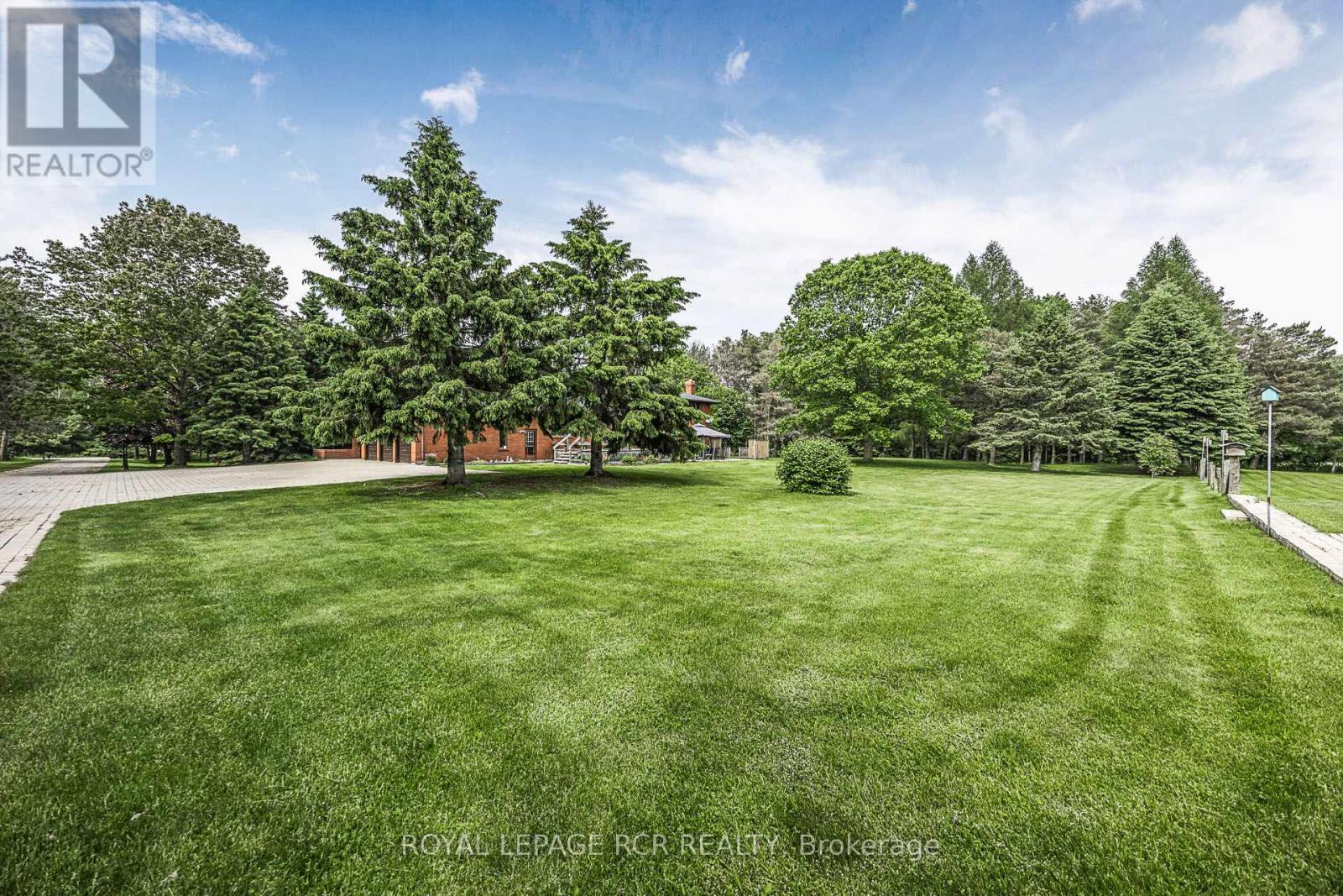 Photo 40 of 443 Feasby Road, Uxbridge ON