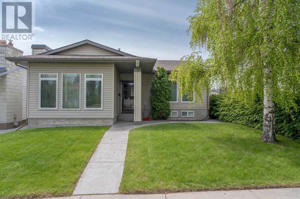 5711 18th Avenue NE, Calgary, Alberta