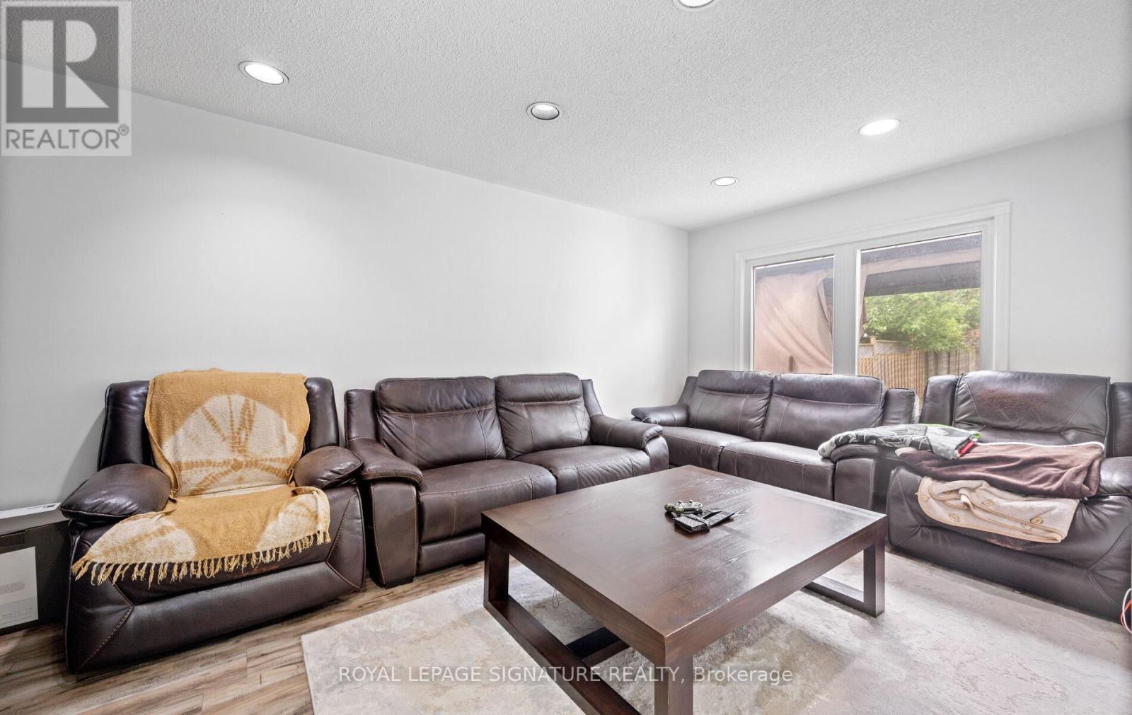 Single Family House for Sale in  NIPIGON COURT Brampton (Westgate) 