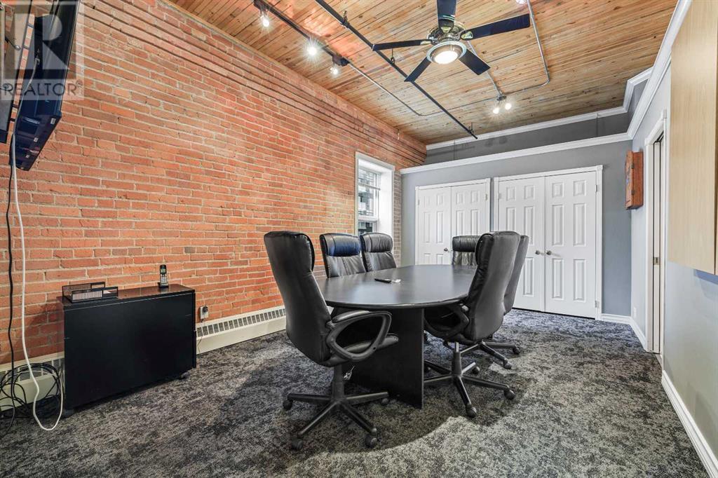 Single Family House Loft for Sale in    Avenue SW Beltline Calgary 
