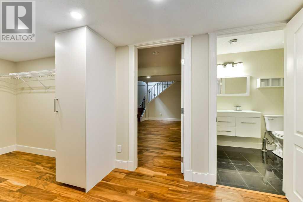 Single Family House Bungalow for Sale in  Oakmount Drive SW Oakridge Calgary 