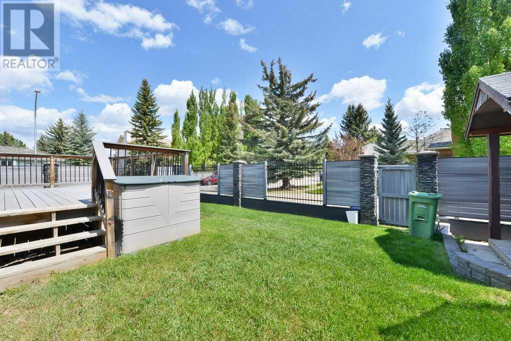 Single Family House Bungalow for Sale in  Oakmount Drive SW Oakridge Calgary 