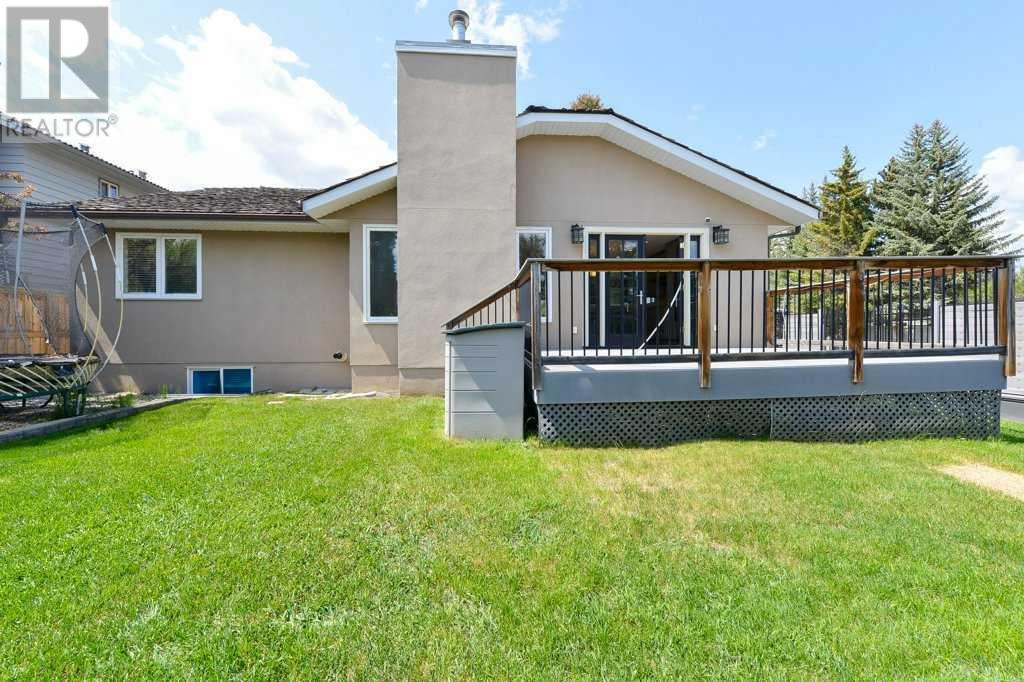 Single Family House Bungalow for Sale in  Oakmount Drive SW Oakridge Calgary 
