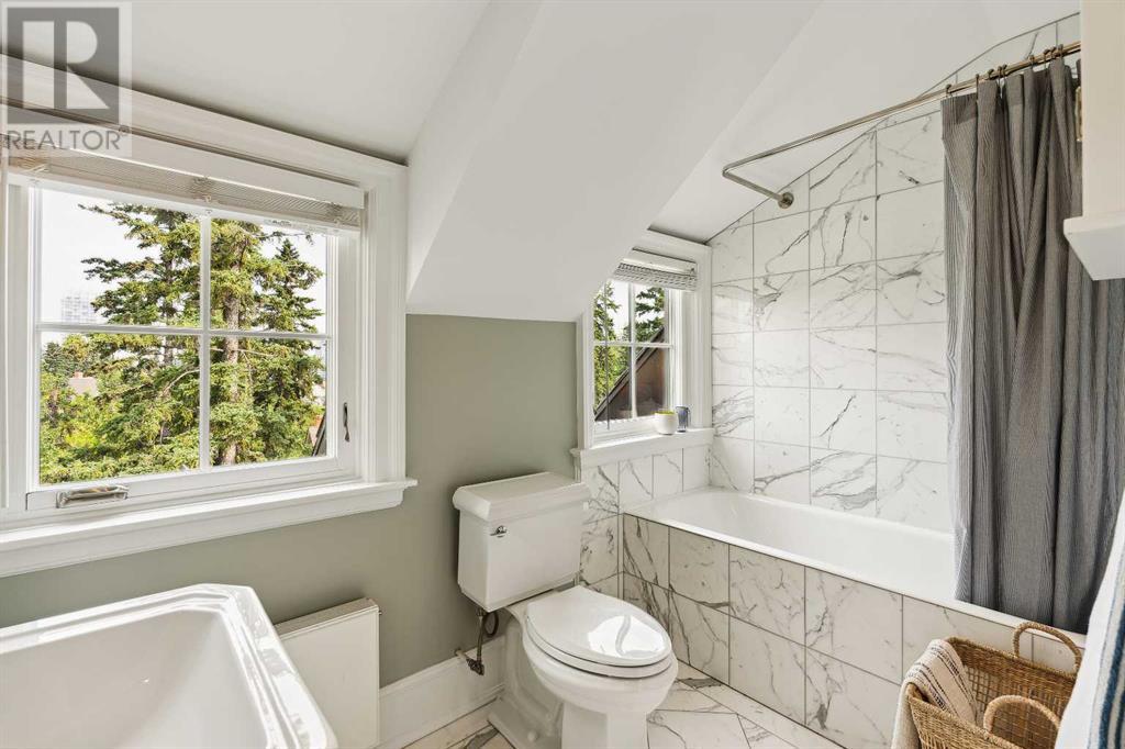 Single Family House for Sale in  Prospect Avenue SW Upper Mount Royal Calgary 