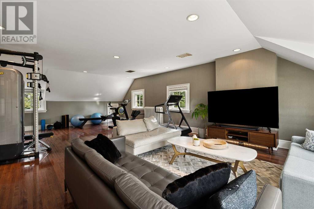 Single Family House for Sale in  Prospect Avenue SW Upper Mount Royal Calgary 