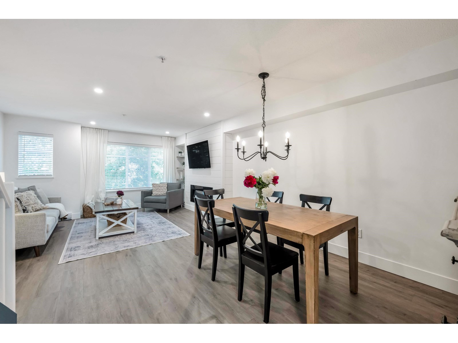 16 20038 70 AVENUE, Langley real estate listing R3013179
