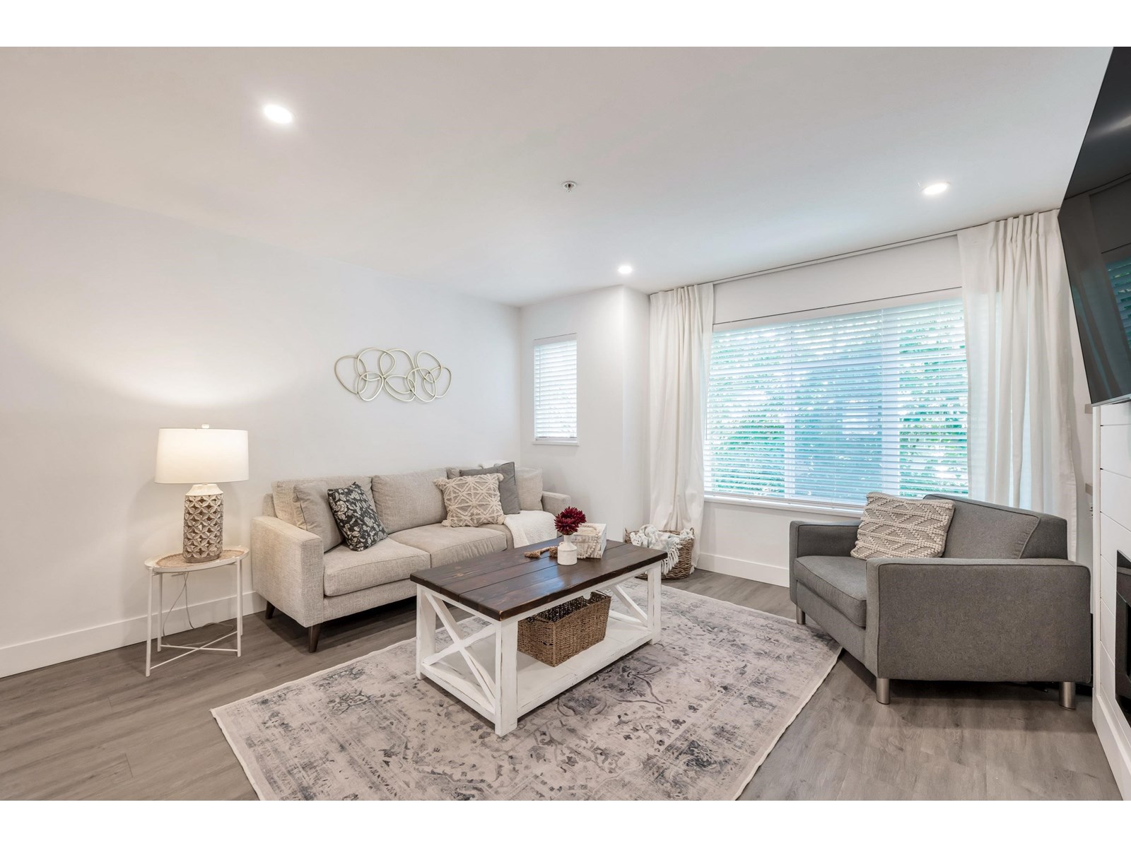 16 20038 70 AVENUE, Langley real estate listing R3013179