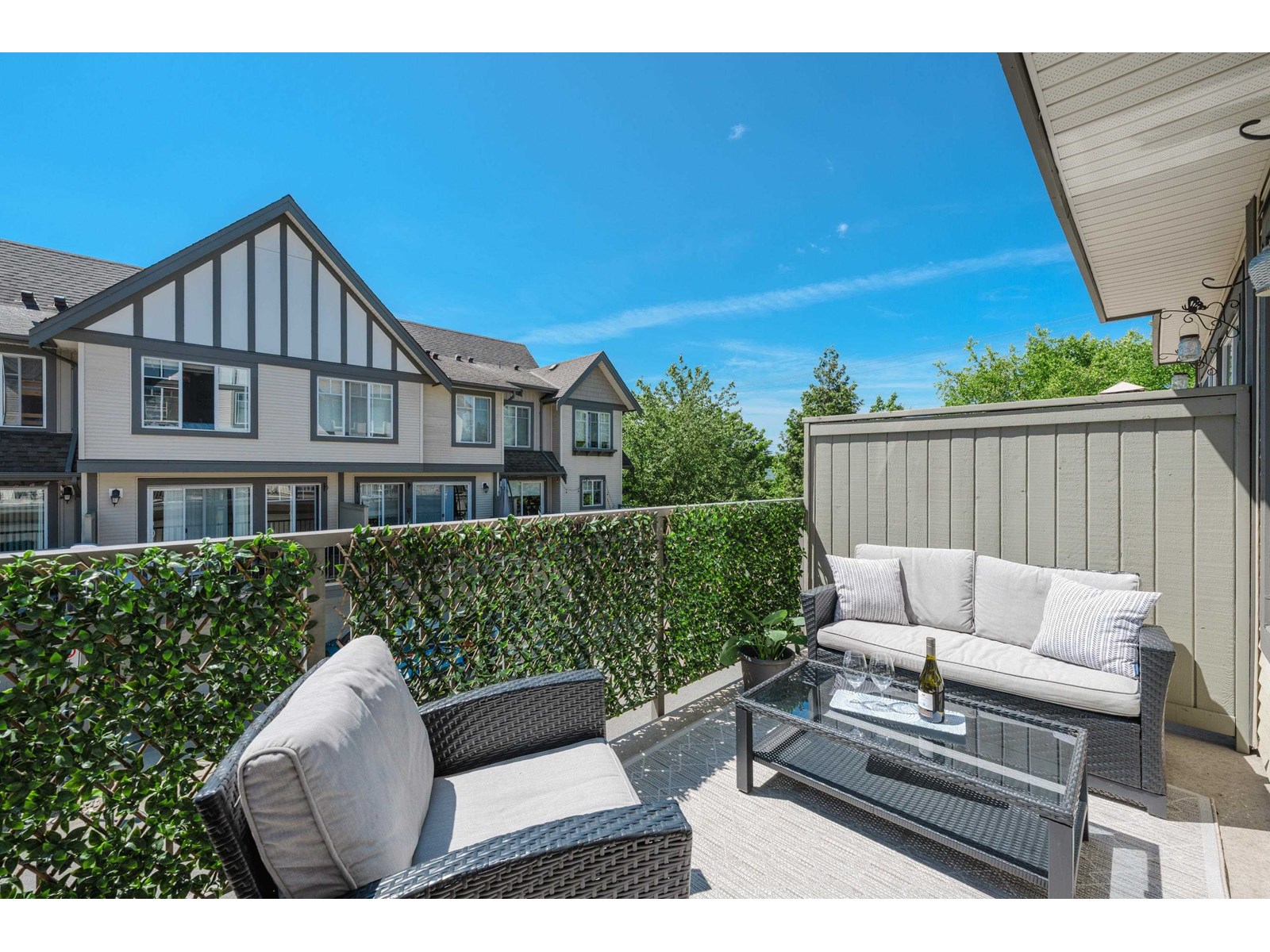 16 20038 70 AVENUE, Langley real estate listing R3013179