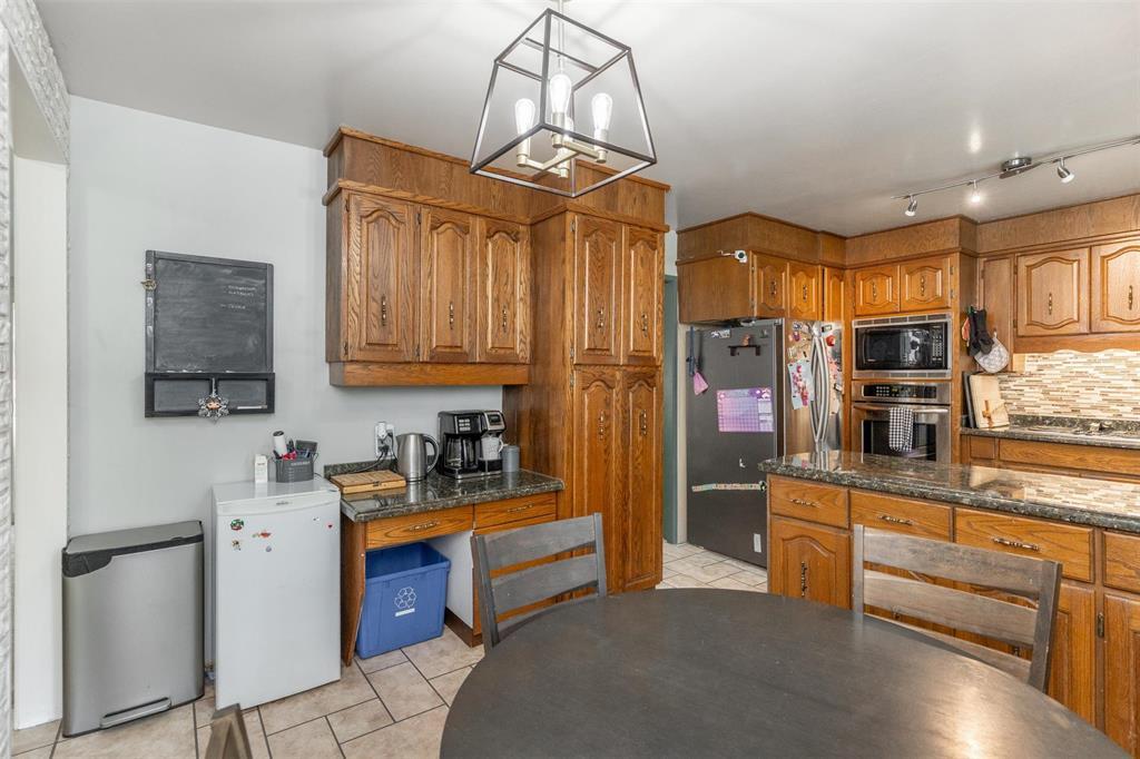 Photo 30 of 556 Greenbrier Avenue, Winnipeg MB