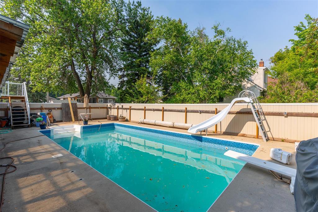 Photo 35 of 556 Greenbrier Avenue, Winnipeg MB