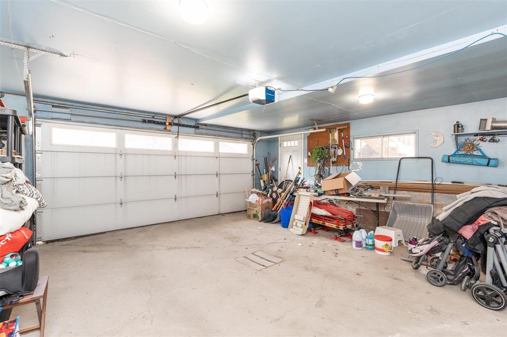 Photo 18 of 556 Greenbrier Avenue, Winnipeg MB