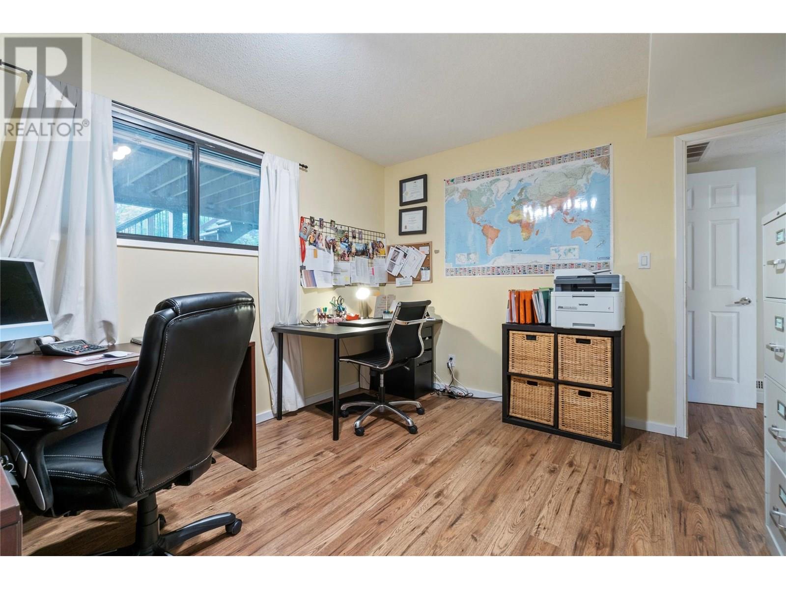  6046 Jackson Crescent, Peachland