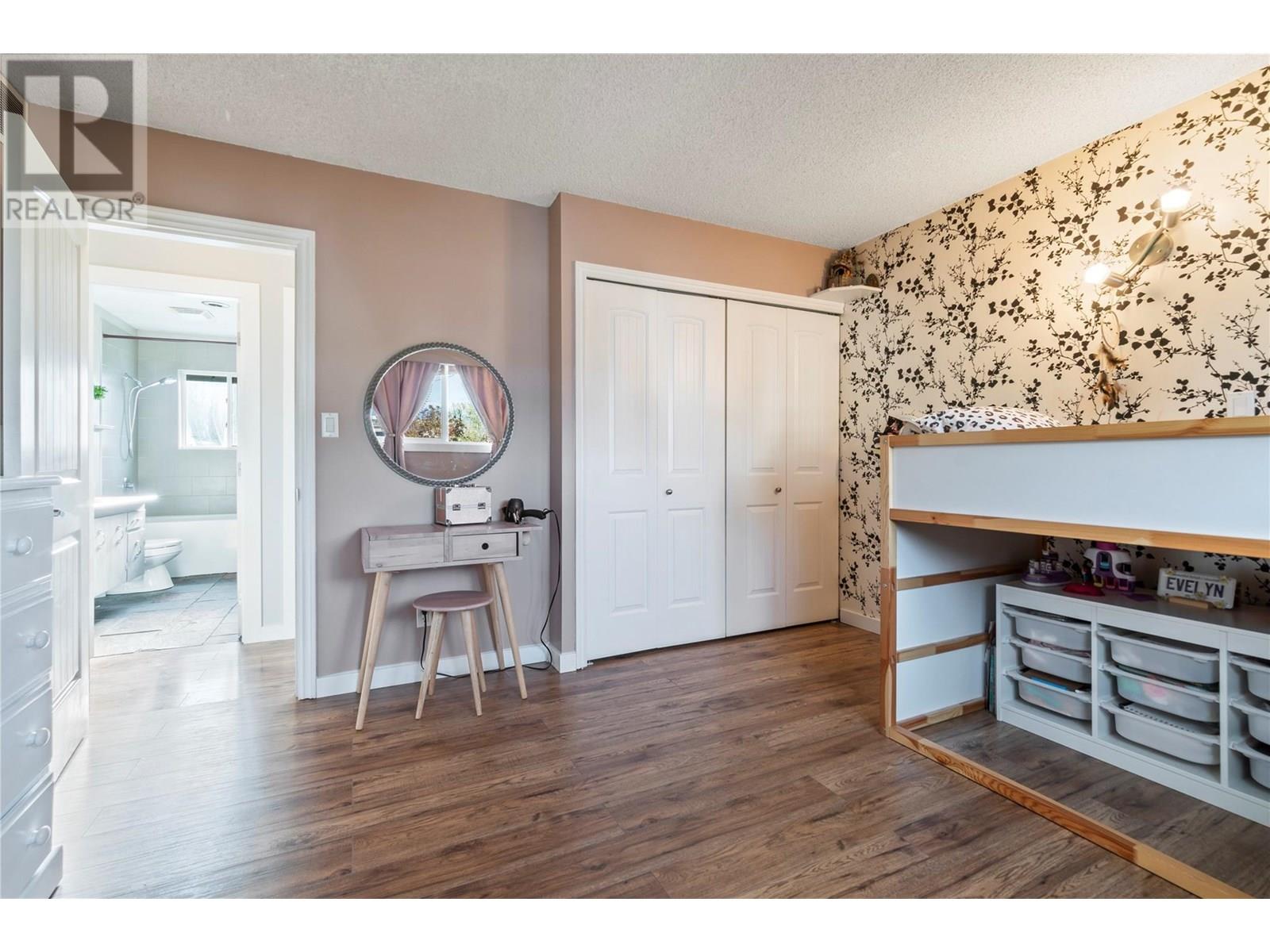  6046 Jackson Crescent, Peachland