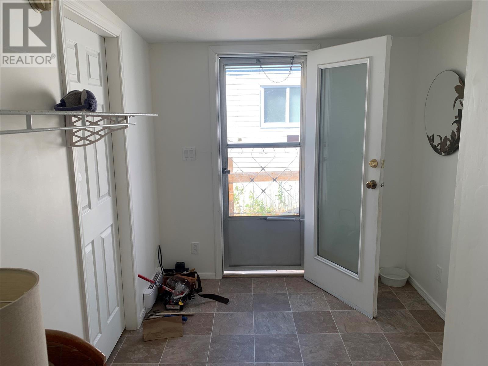 22 31 Highway 3A Other, Keremeos