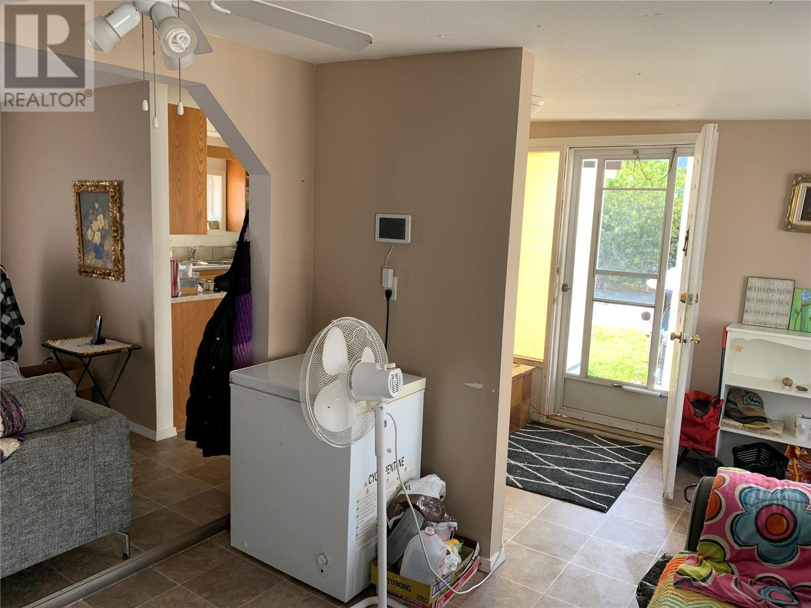 22 31 Highway 3A Other, Keremeos