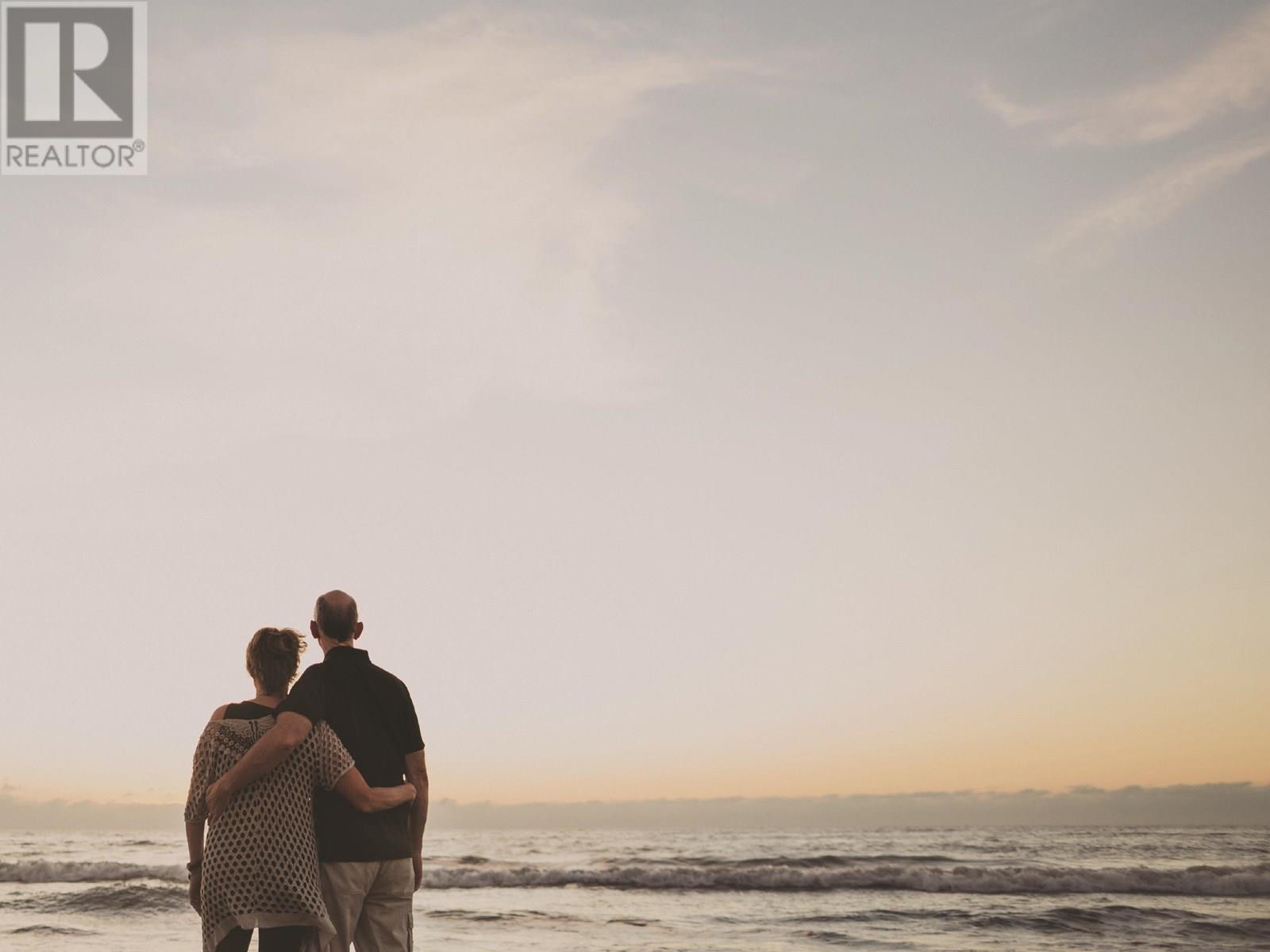 6403 LILAC STREET, Sechelt