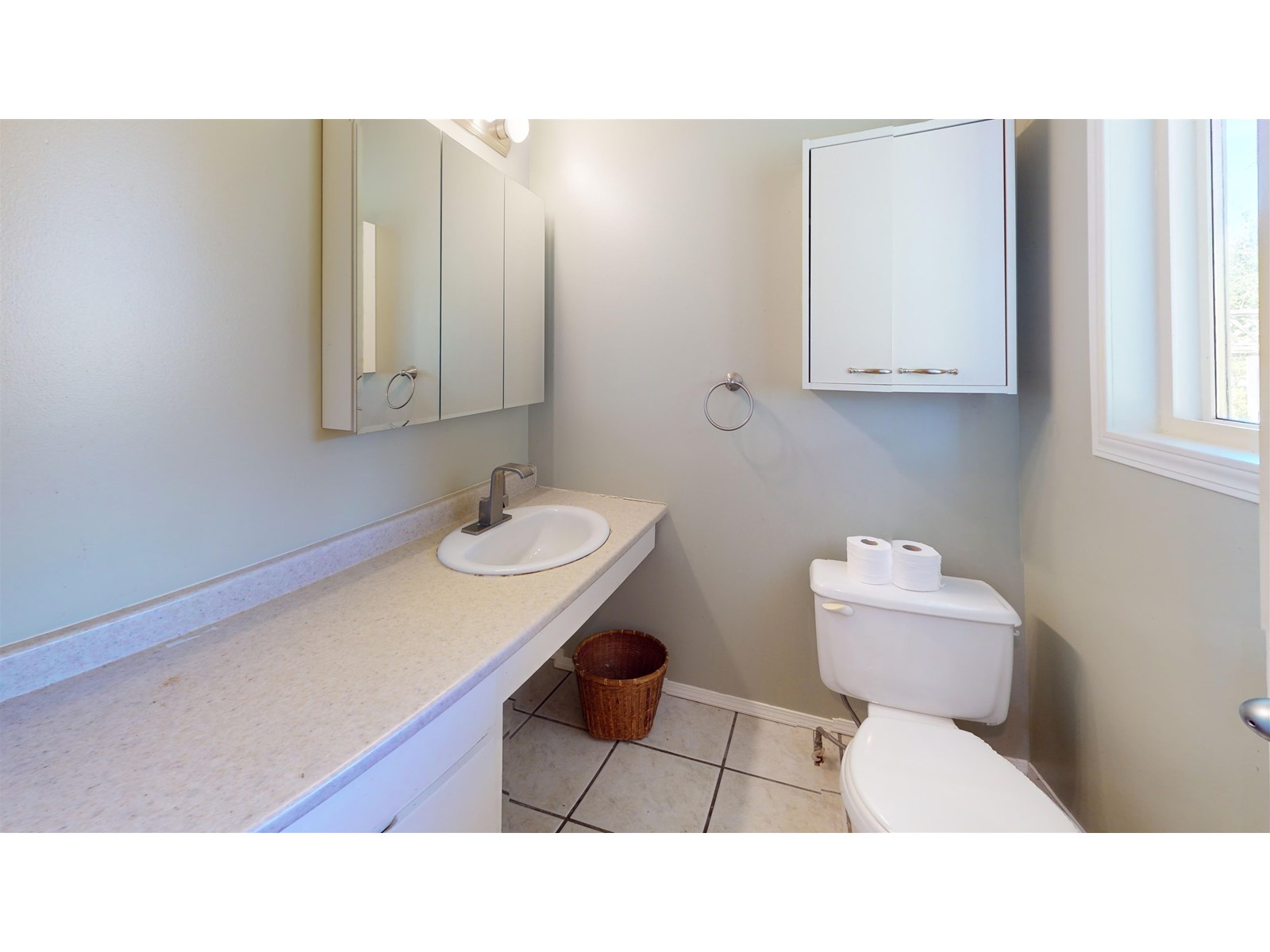 15463 16A AVENUE, Surrey