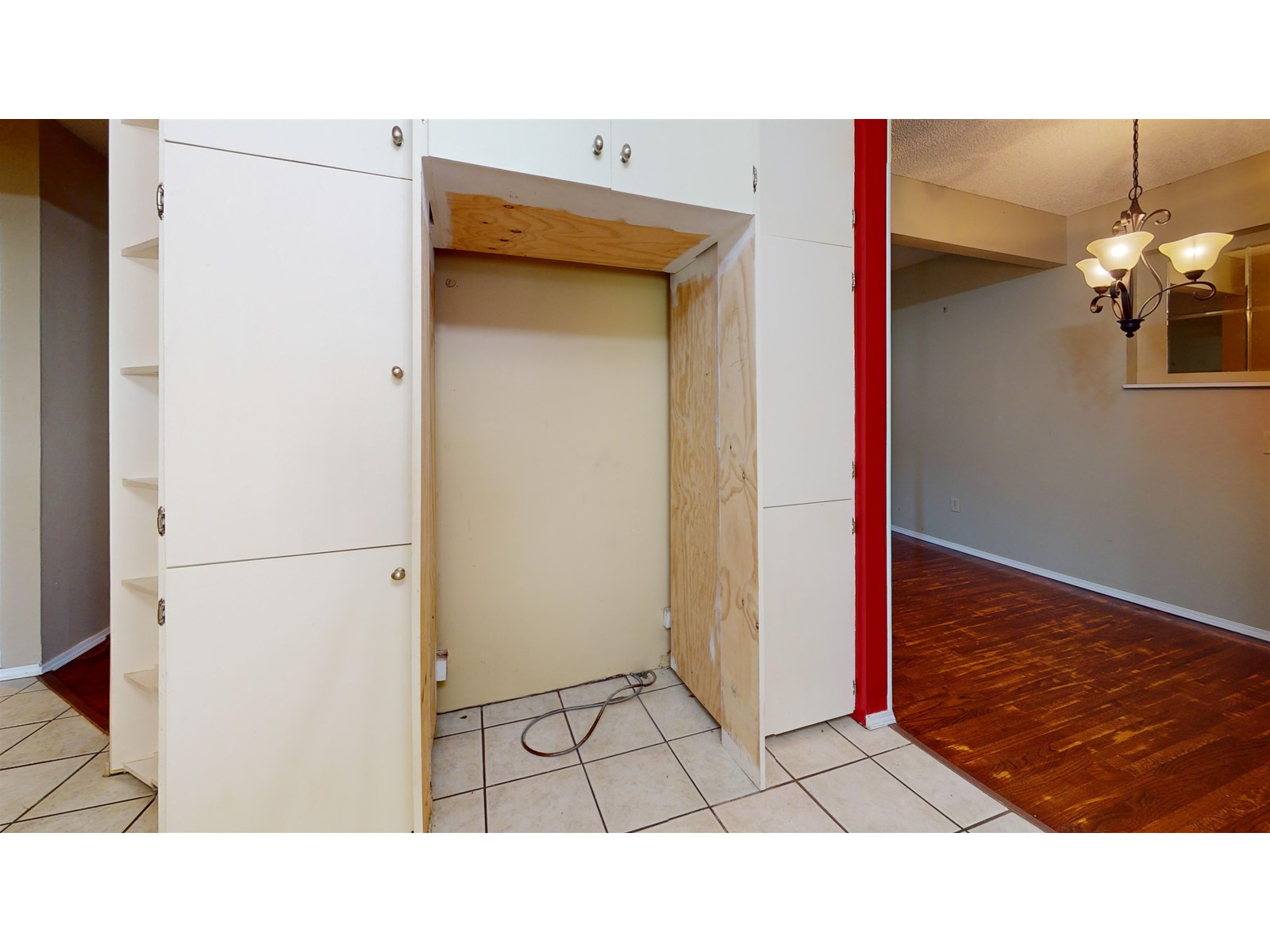 15463 16A AVENUE, Surrey