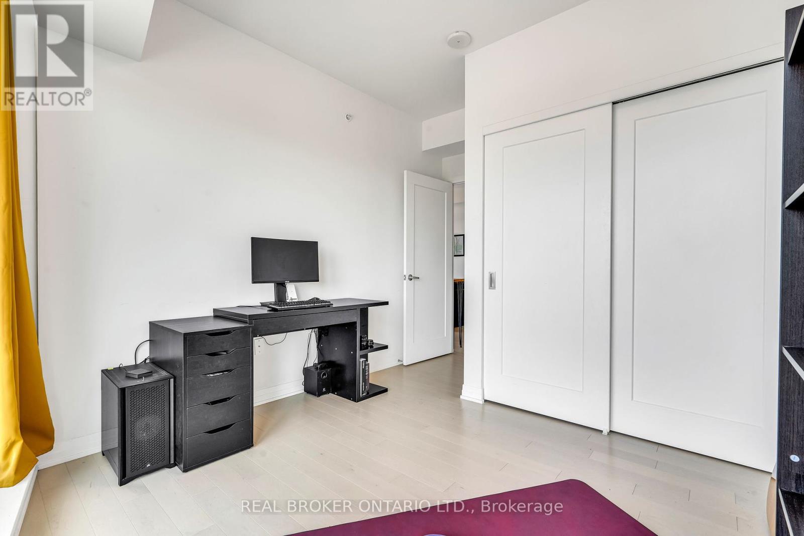 Photo 13 of 802 805 Carling Avenue, Ottawa ON