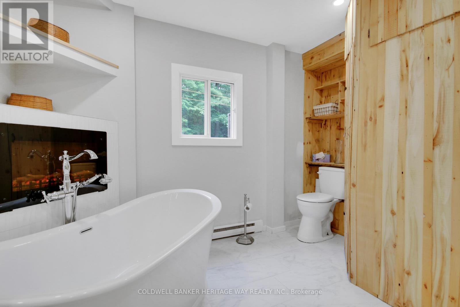 Photo 16 of 828 Ashby Road, Lanark Highlands ON