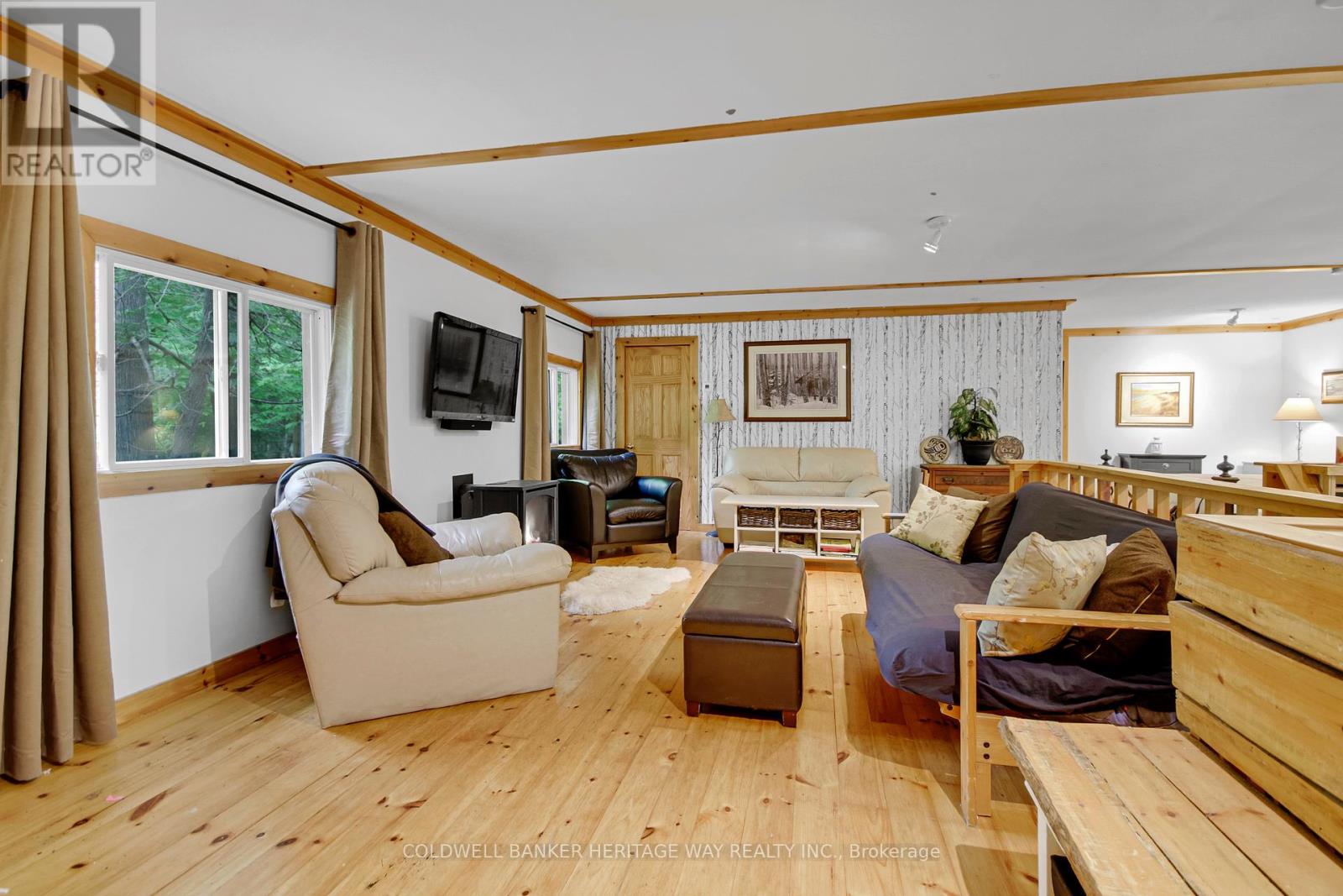 Photo 37 of 828 Ashby Road, Lanark Highlands ON