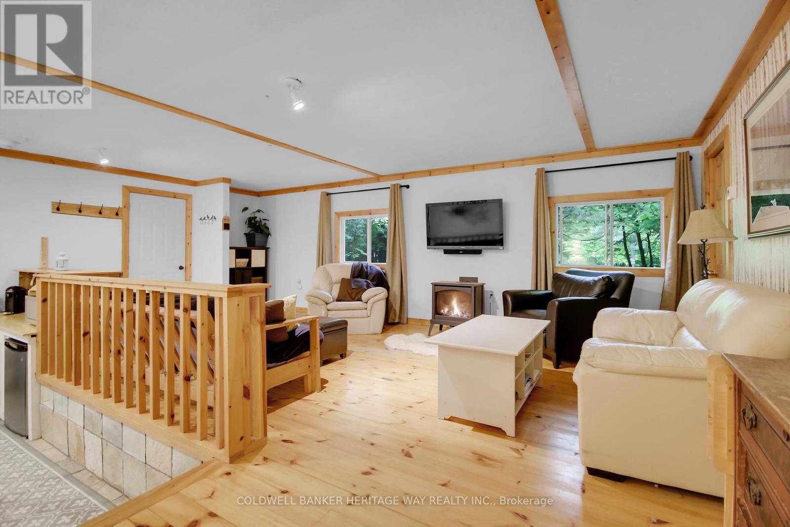 Photo 21 of 828 Ashby Road, Lanark Highlands ON