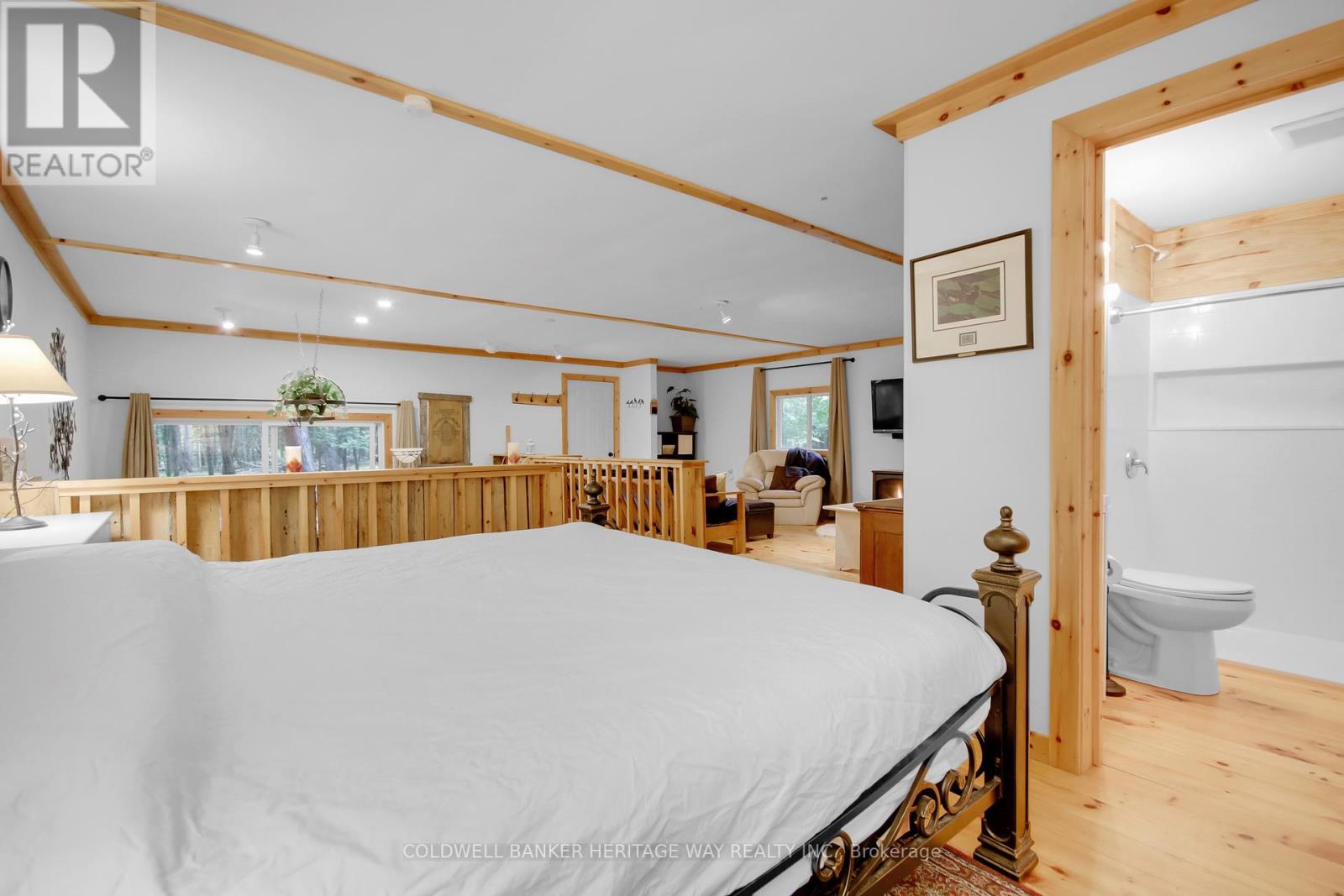Photo 10 of 828 Ashby Road, Lanark Highlands ON