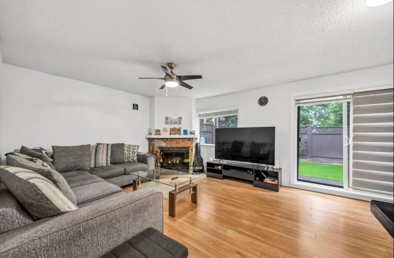 Photo 7 of 13339 70 B Avenue, Surrey BC