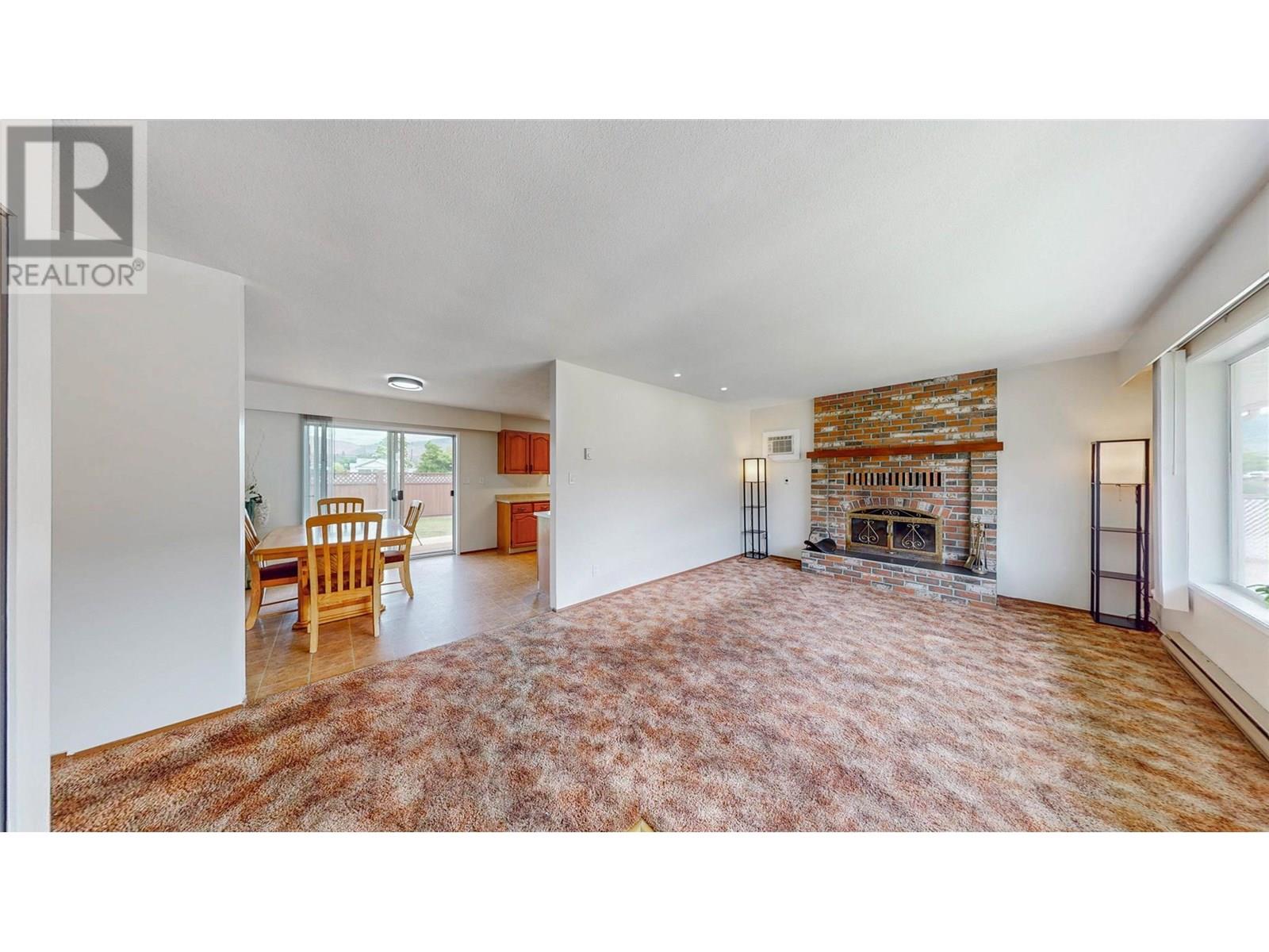 5843 Okanagan Street, Oliver