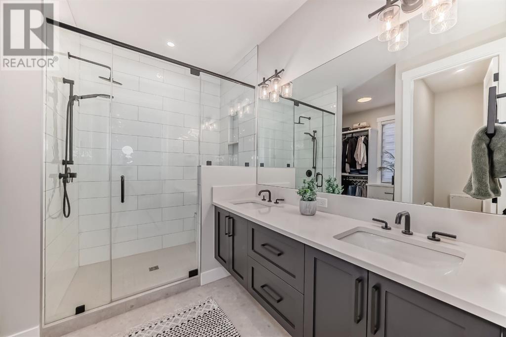 Single Family House for Sale in  Discovery Drive SW Discovery Ridge Calgary 