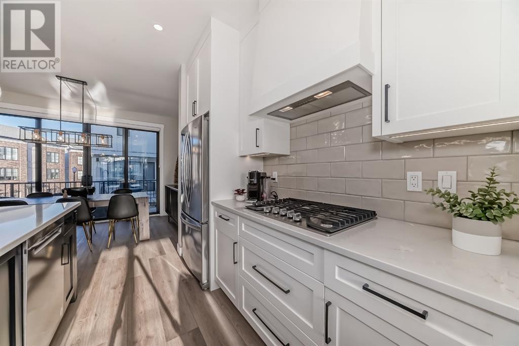 Single Family House for Sale in  Discovery Drive SW Discovery Ridge Calgary 