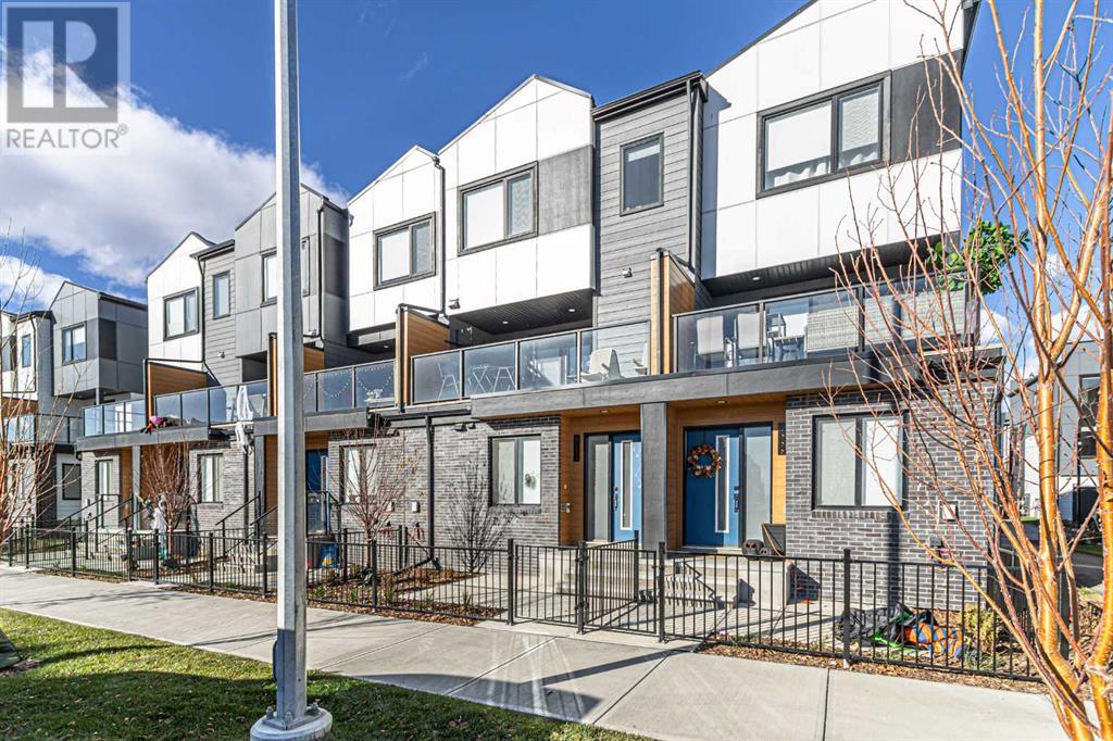 Single Family House for Sale in  th Avenue SE Belvedere Calgary 