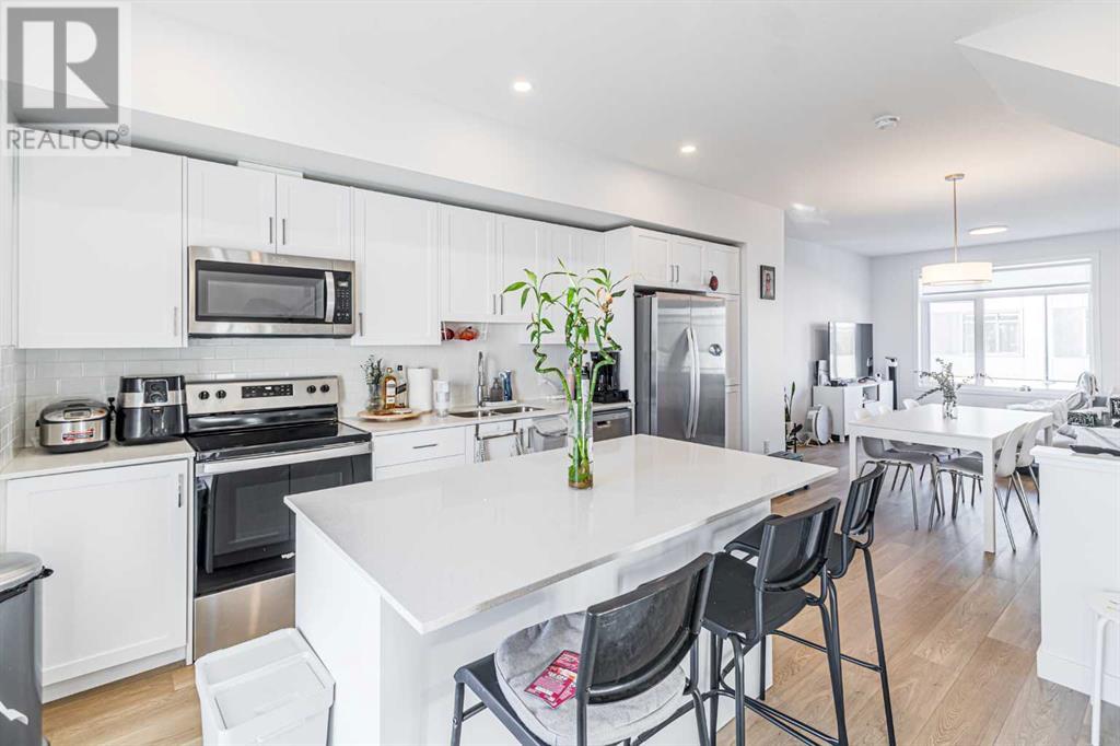 Single Family House for Sale in  th Avenue SE Belvedere Calgary 