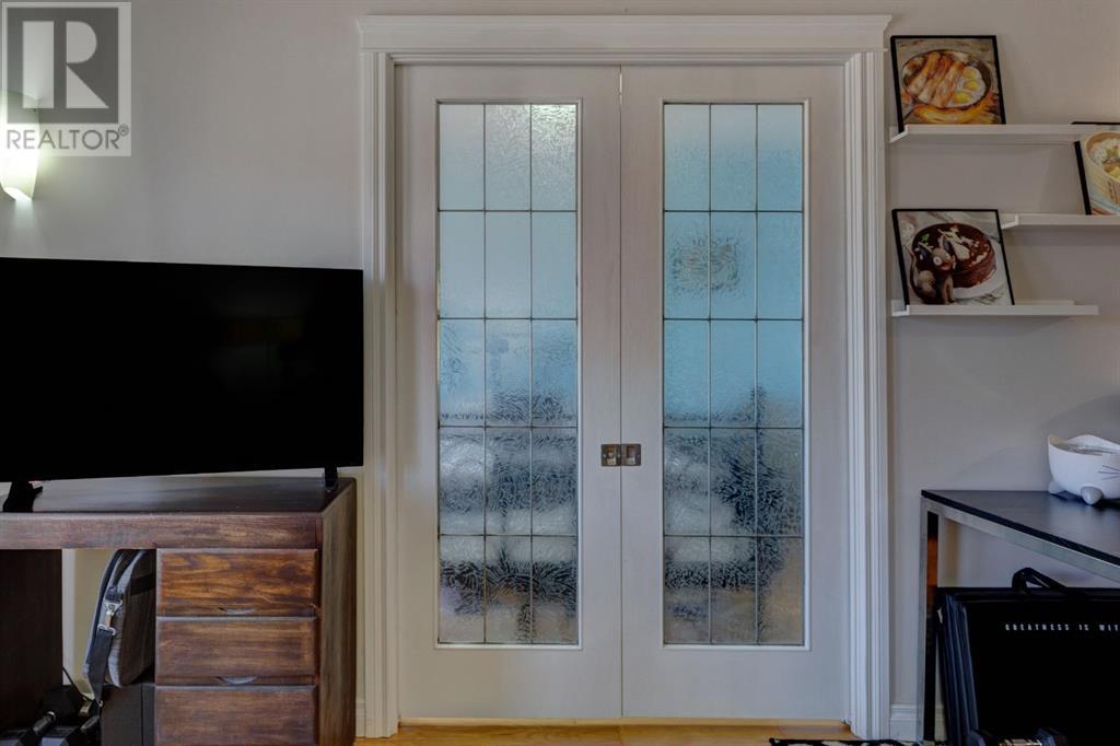 Single Family House for Sale in    Avenue SW Bankview Calgary 