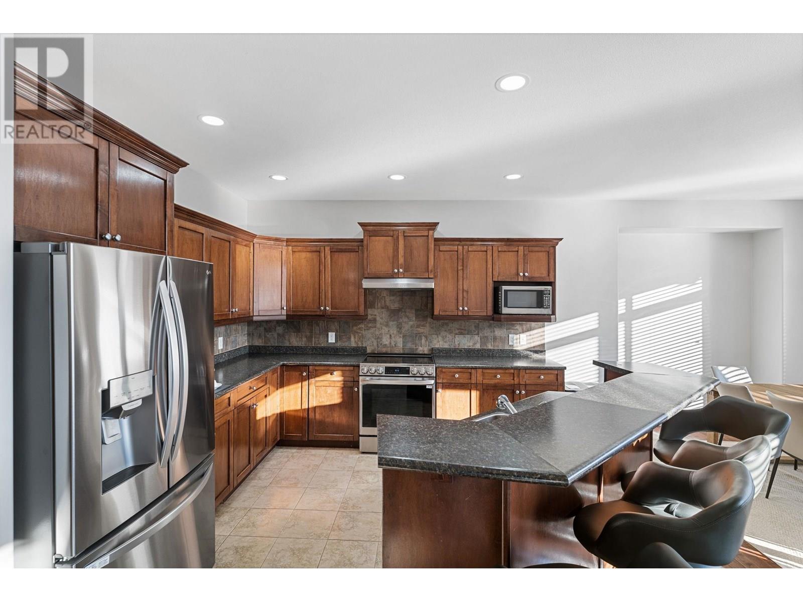  2038 Cornerstone Drive, West Kelowna