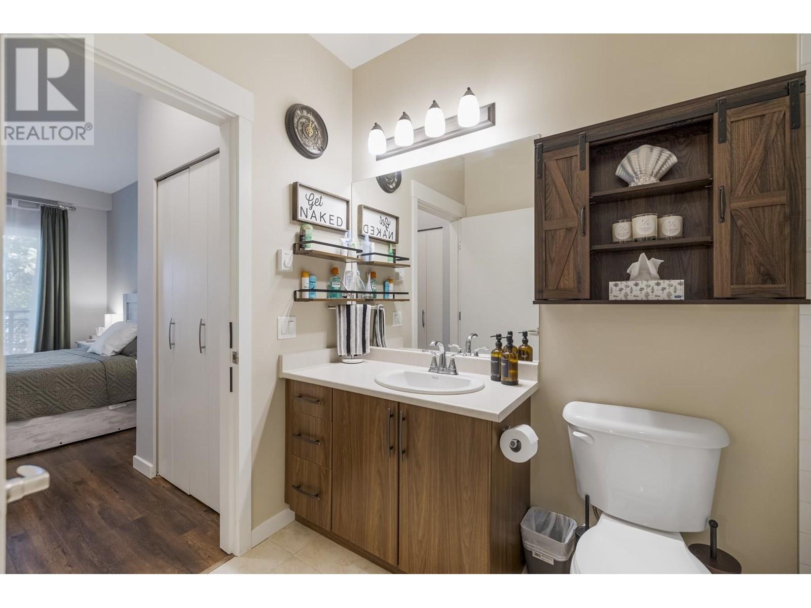 404 11950 HARRIS ROAD, Pitt Meadows real estate listing R3013594