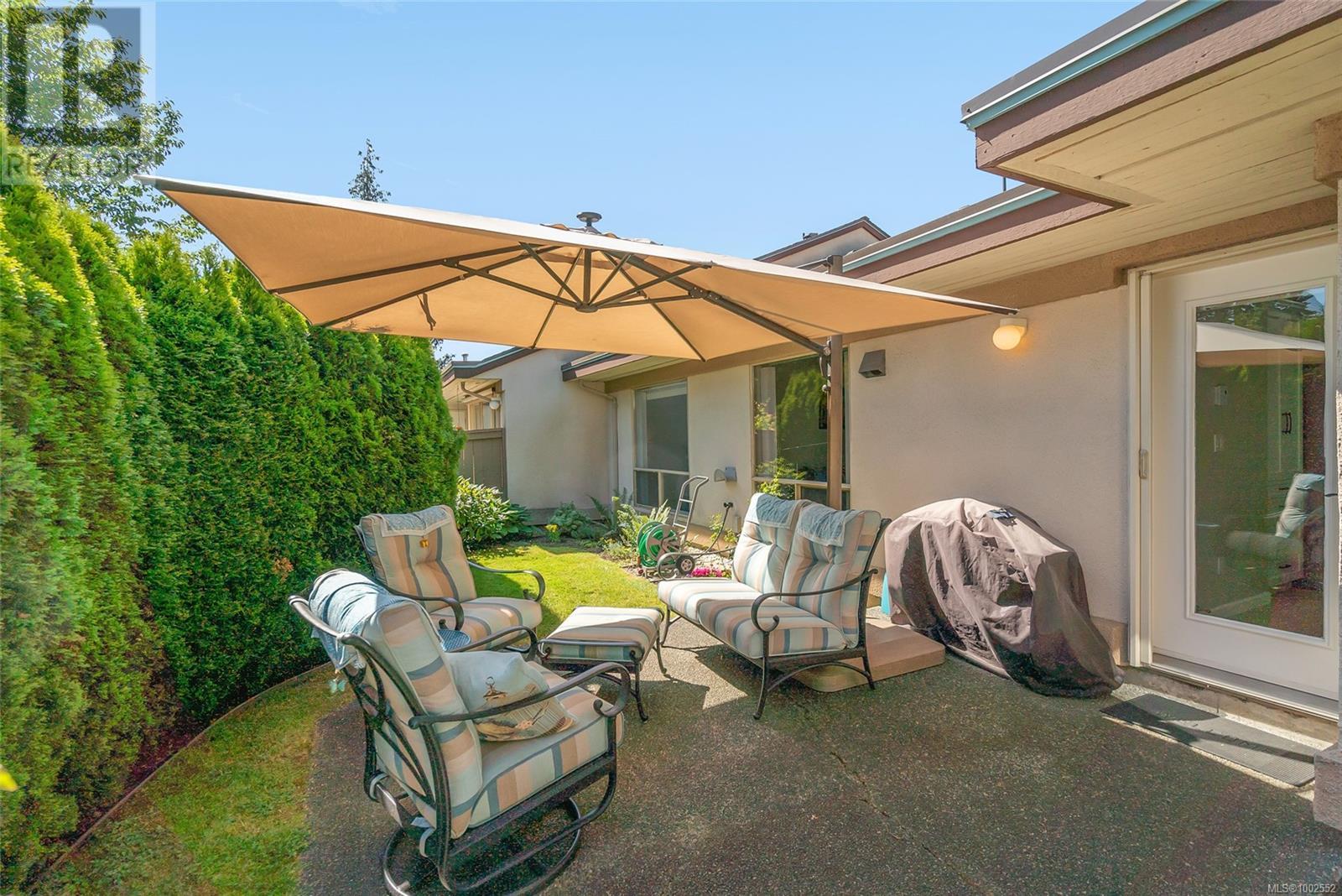 Photo 9 of 18 310 Pym St N, Parksville BC