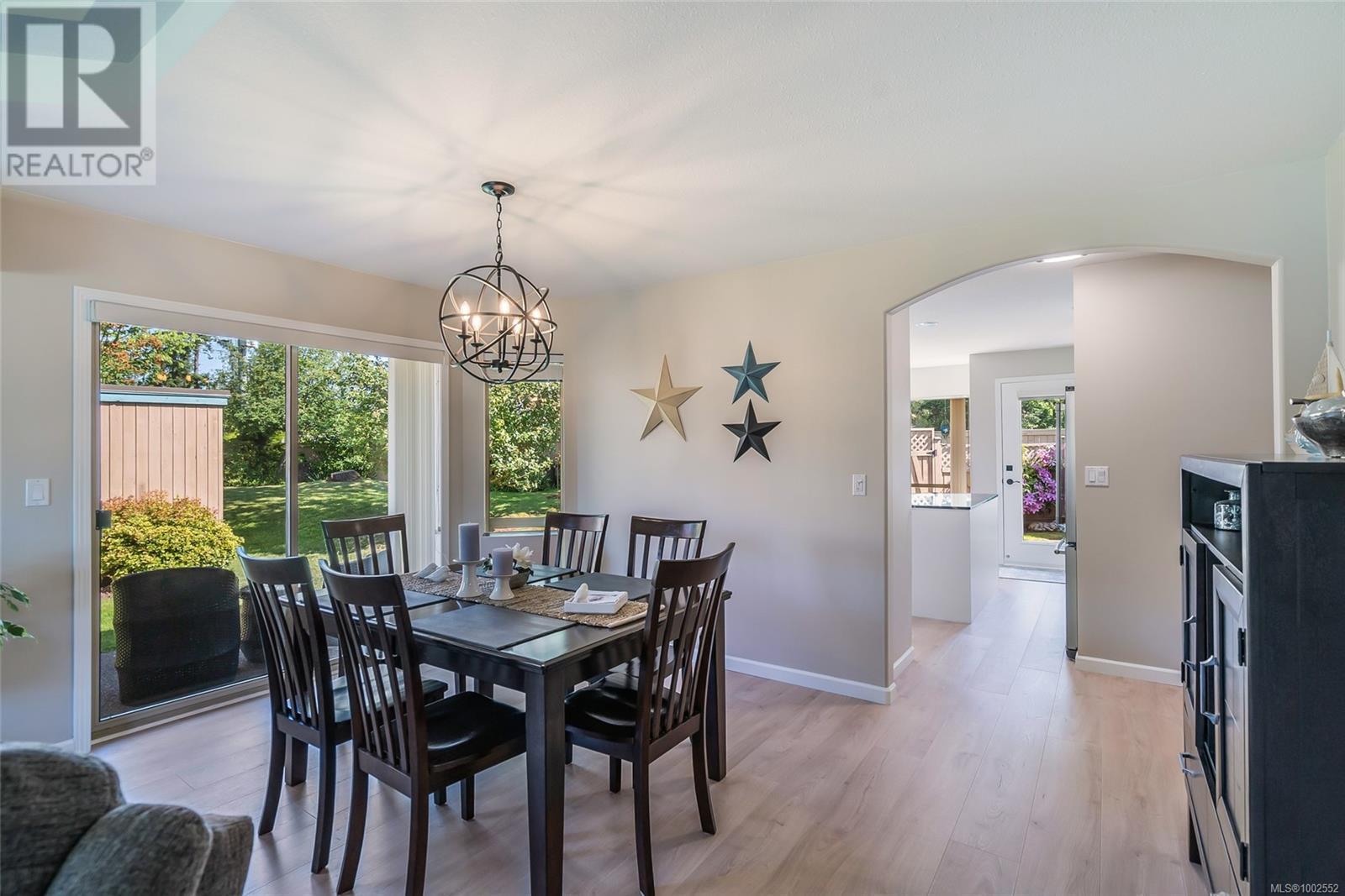 Photo 20 of 18 310 Pym St N, Parksville BC